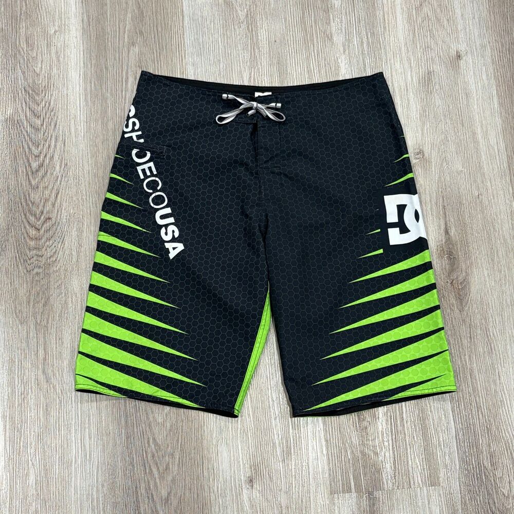 Vintage 00s Y2K DC Shoe CO USA Board Shorts Black Green Men's Size 34x12